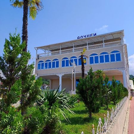 Отель Адунеи Сухум Bagian luar foto