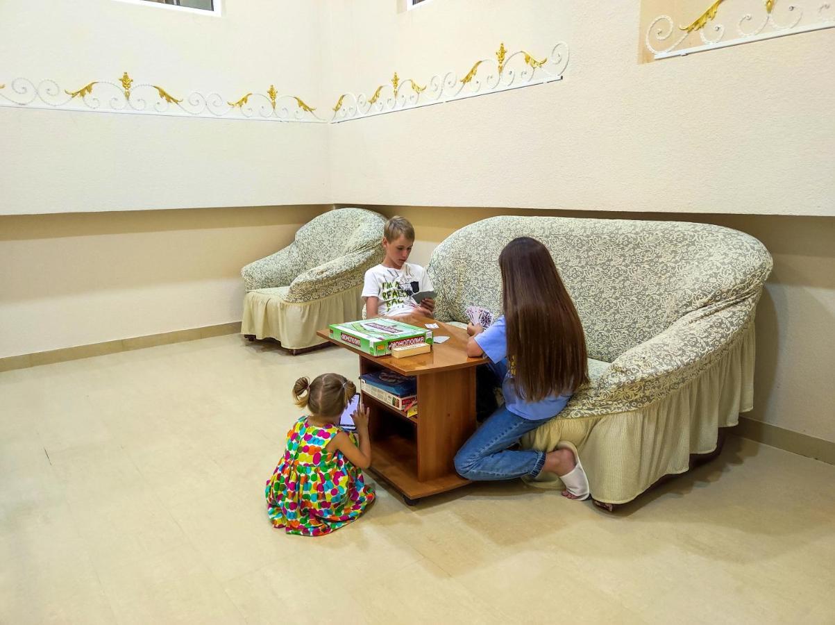 Отель Адунеи Сухум Bagian luar foto